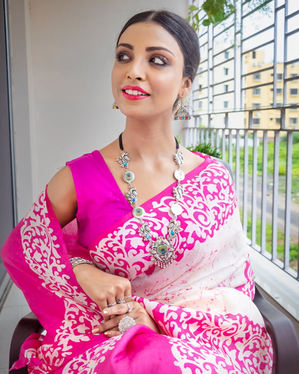 white and pink saree