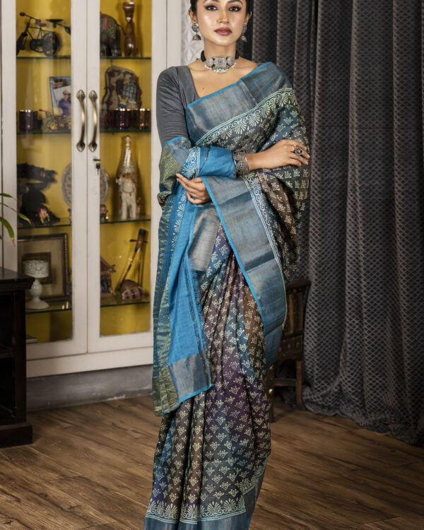 multicolour-abstract-print-on-zari-border-tussar-saree