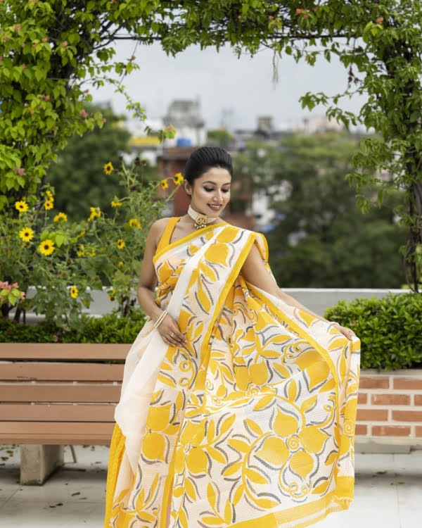 yellow-and-gray-hand-painted-white-resham-kota-with-half-and-half-yellow-dhakai-saree