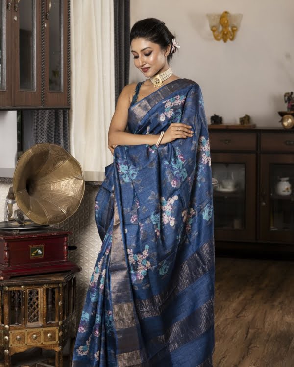 multicolour-rose-motif-with-deep-blue-zari-border-tussar-saree