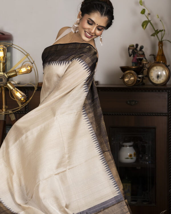 Nakshipar Tussar Saree