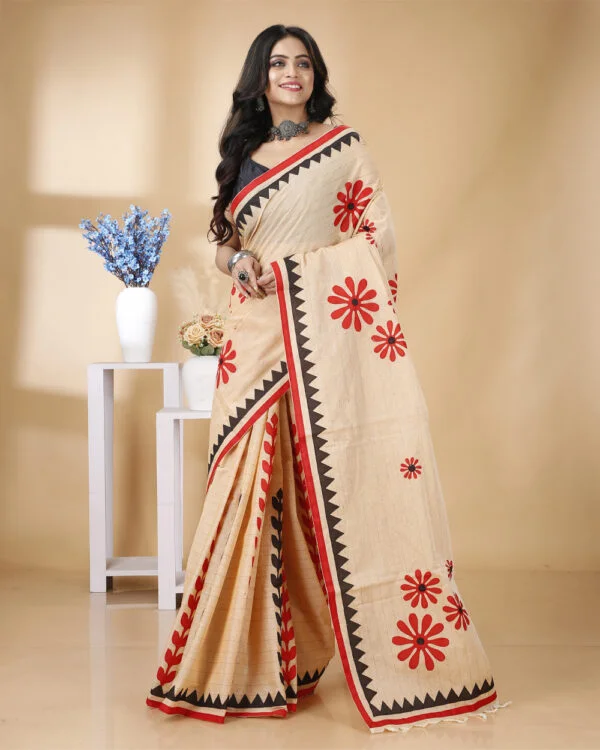 Nakshipar Zari Check Cotton saree with floral Applique