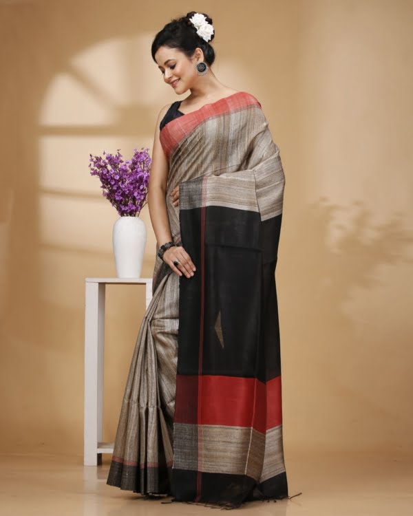 Nakshipar Gray Colour Saree with Red and Black Pallu