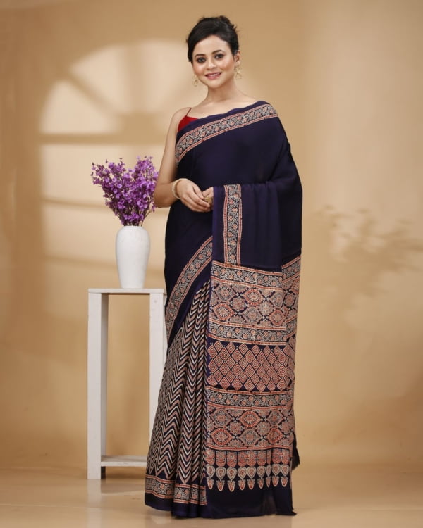 Printed Patli Pallu Navy Blue Colour Modal Silk Saree