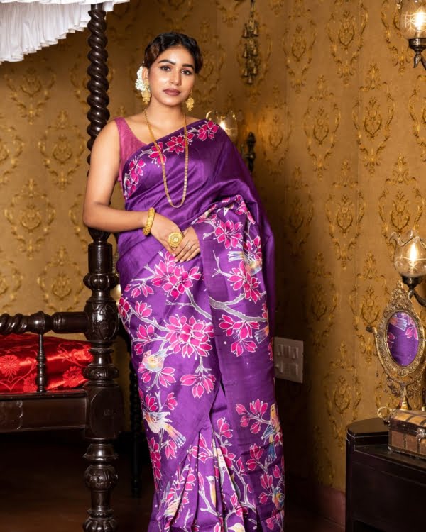 Fine Art pagely Batik with Bird Motif on Deep Violet 3 Ply Murshidabad Silk Saree