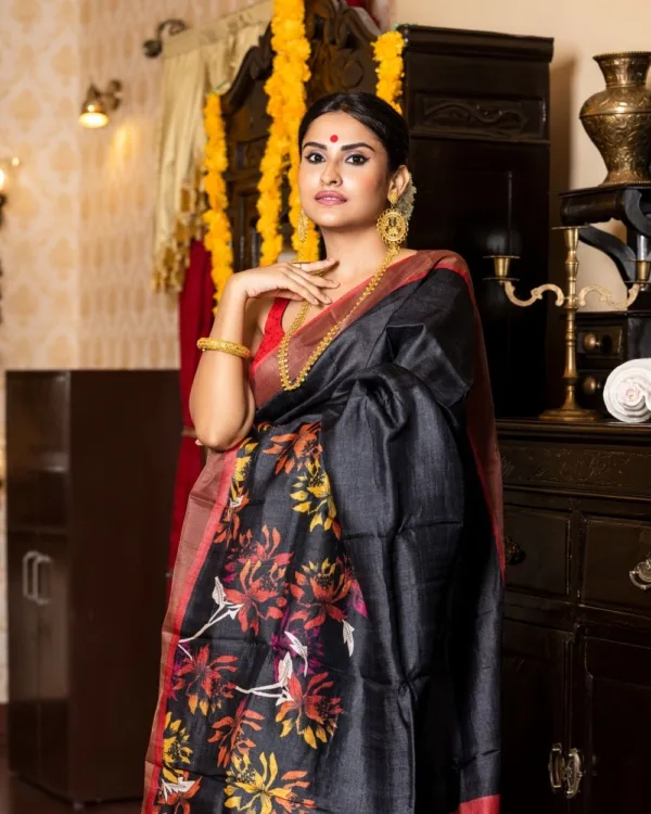 Nakshipar Multicolour Pagely Design on Black Zari Border Tussar Saree